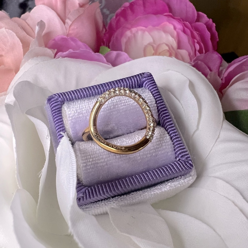 MICHEAL KORS RING